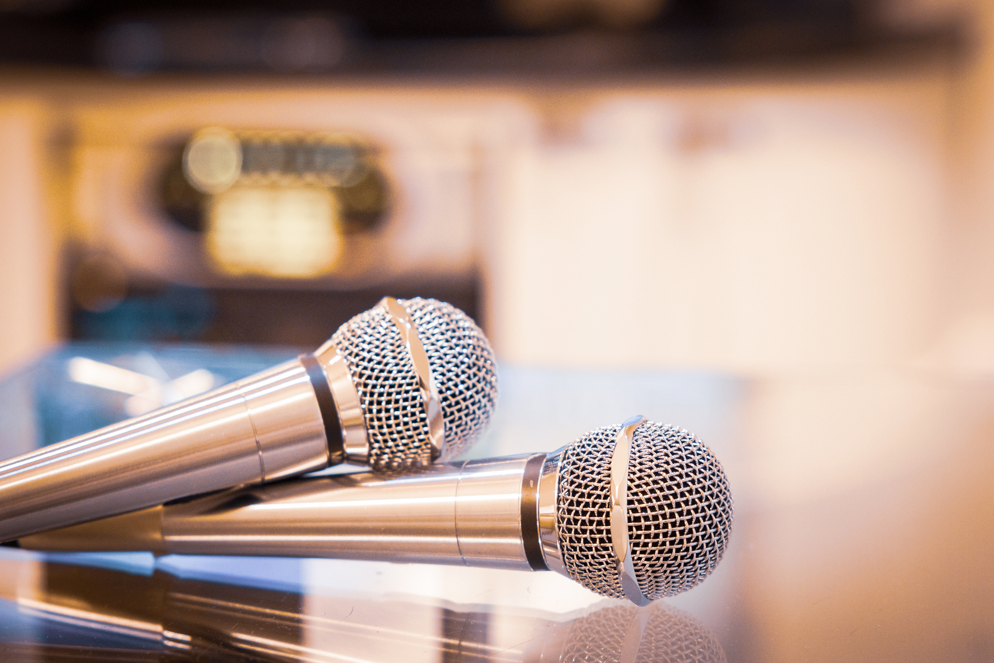 部屋にカラオケがあるホテルを選ぶ際のポイント