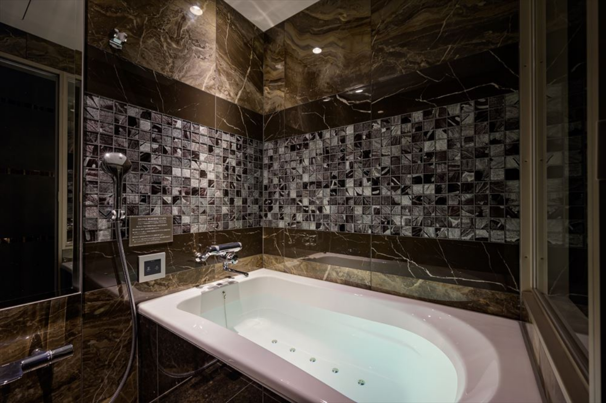 【東京】お風呂が広いラブホを探しているならPASHA GRAN！設備・魅力を紹介